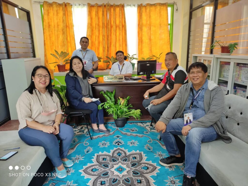 RD Casquejo visits USEP’s Extension Campus