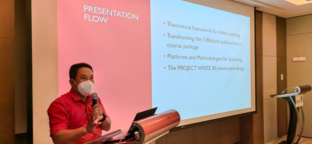 PAGE XI AND CODGE XI holds Coursepack Development Workshop